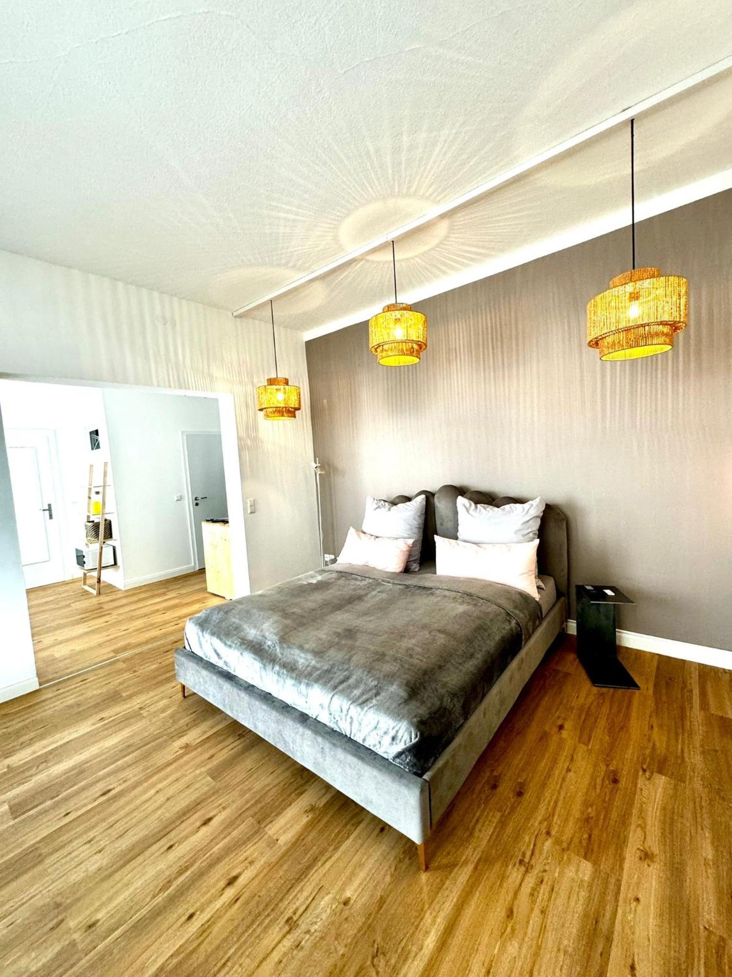 Room107 Im Herzen Von Ma Seckenheim MHG Dış mekan fotoğraf